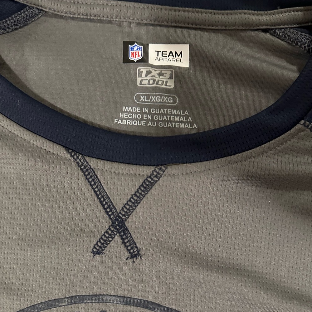 NWT Chicago Bears Tee - Picture 10 of 10